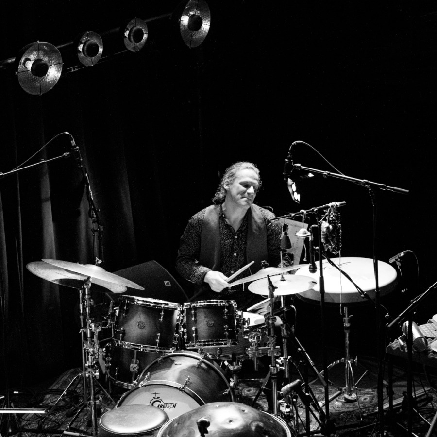 Yeliz Trio Photo 7